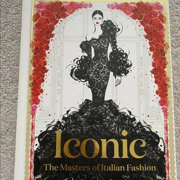 'Iconic' The Masters of Italian Fashion book - Picture 1 of 4